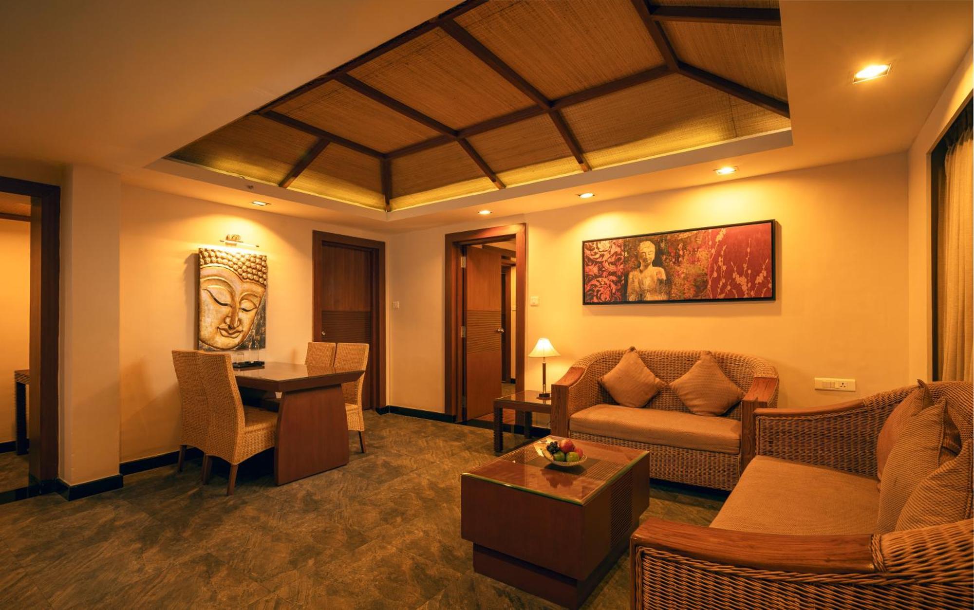 The Residency Karur Hotel Kültér fotó